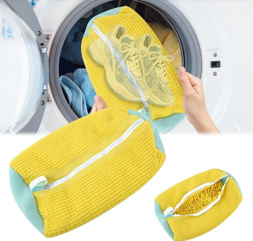 Bolsa protectora para lavar tenis dentro de una lavadora